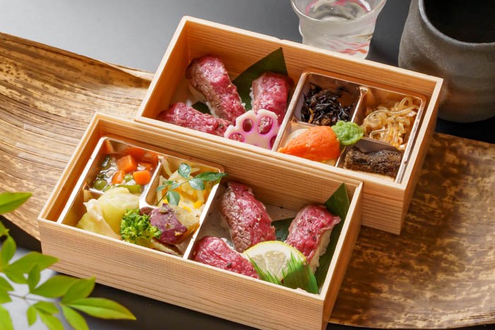 炙り黒毛和牛にぎり二段御膳