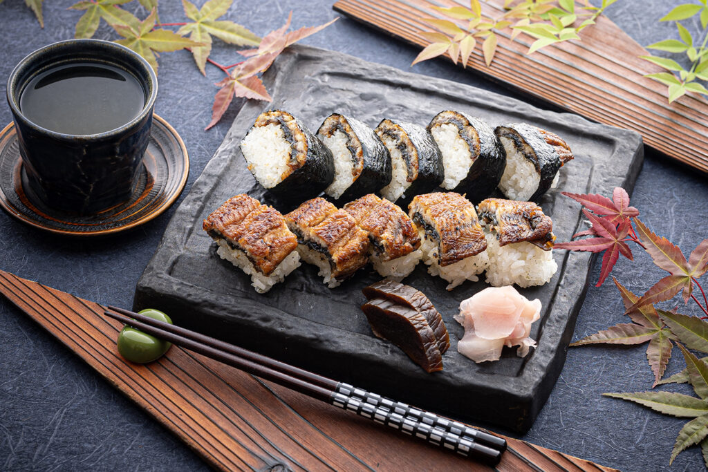 <"大阪産"天然国産 『美陵鰻(みささぎうなぎ)』>蒲焼き棒寿司(1本)01