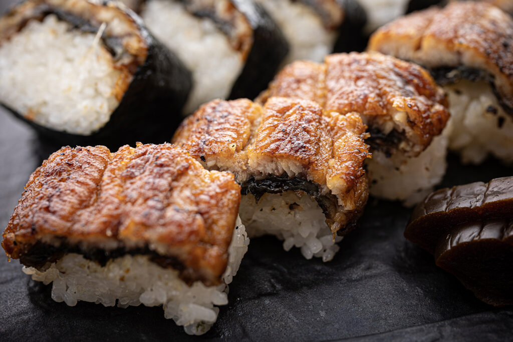 <"大阪産"天然国産 『美陵鰻(みささぎうなぎ)』>蒲焼き棒寿司(1本)02