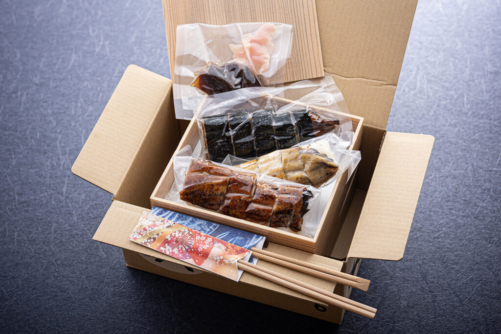 蒲焼き棒寿司(1本)+白焼き(ハーフ)食べ比べセット<"大阪産"天然国産 『美陵鰻(みささぎうなぎ)』>04