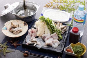 【“幻”の「五年とらふぐ」】てっちりセットB(てっちり+ふぐ塩焼き)01